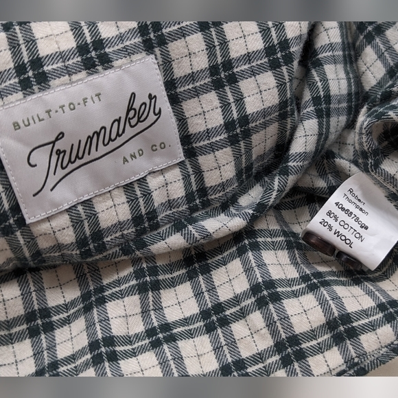 Trumaker and Co Men's Large Green/White Collared Roll-Tab Button-Down Flannel - Picture 5 of 7
